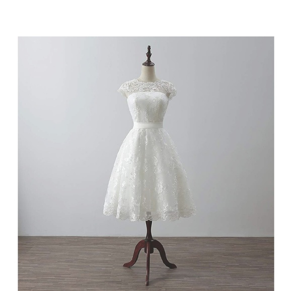 VISION Vintage Style White Fit and Flare Dress - Picture 5 of 7